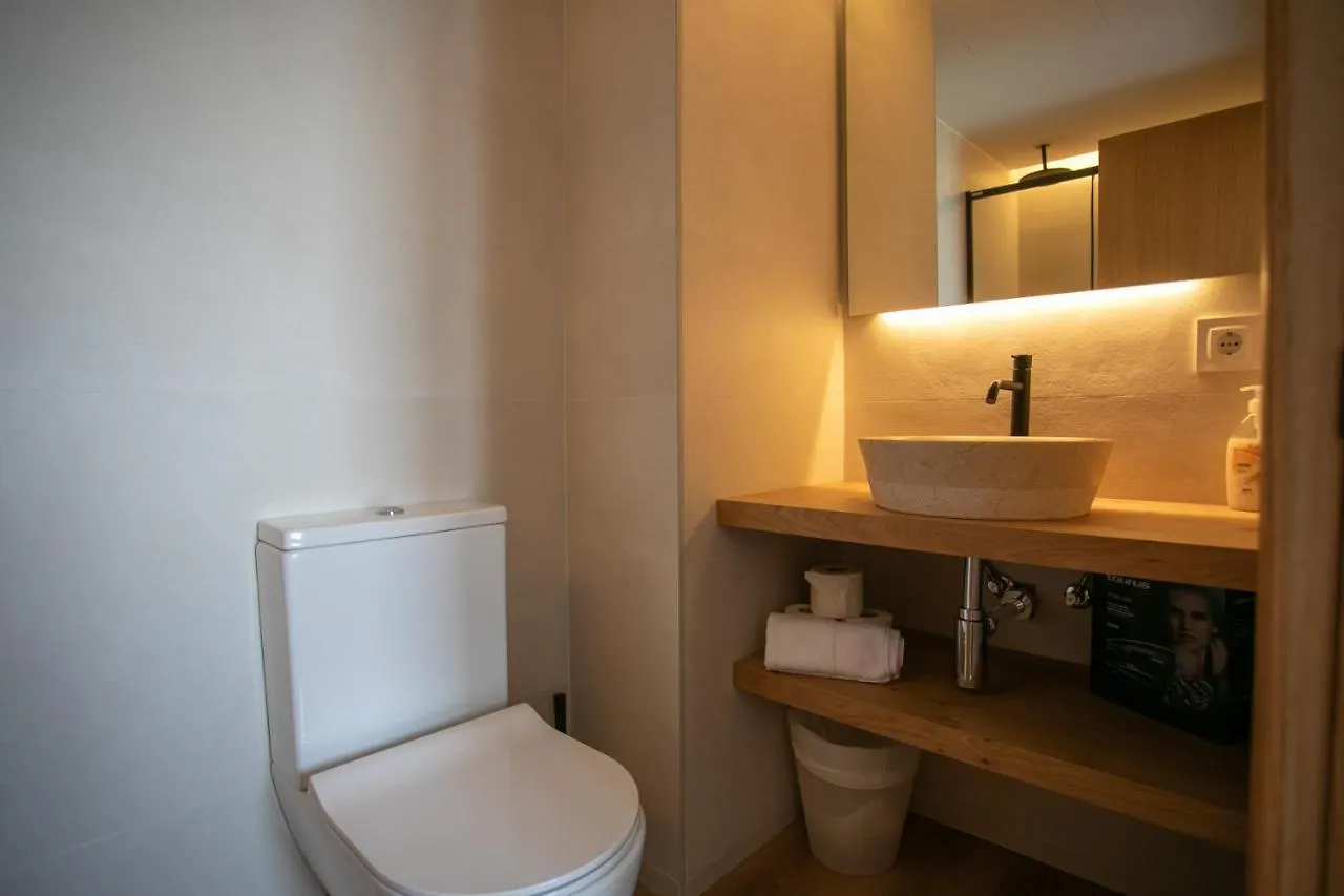 Beachfront Holiday Apartment Lotja 7 - Grupo Berna Colonia de Sant Jordi